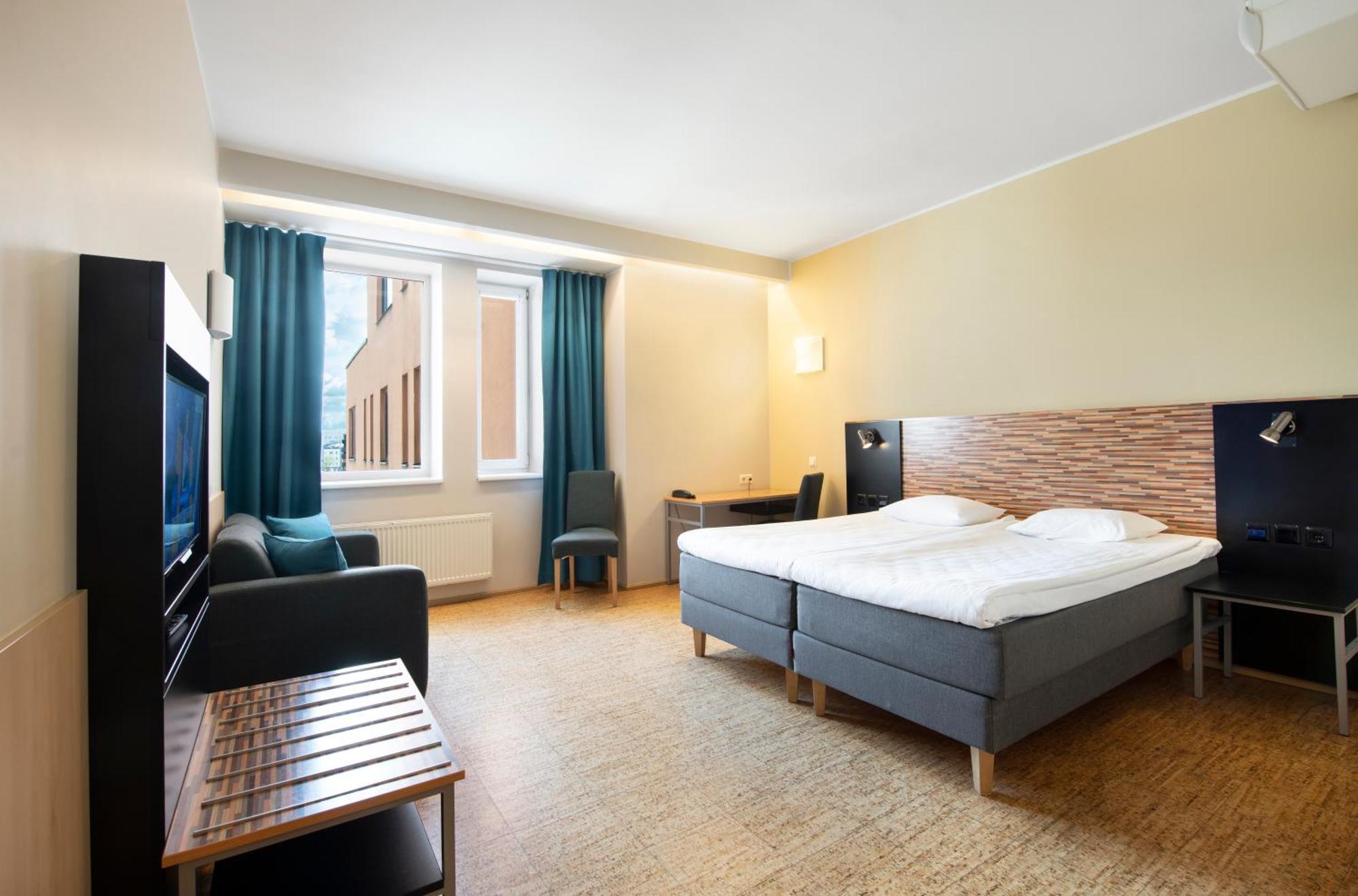 Hestia Seaport 3* Reval