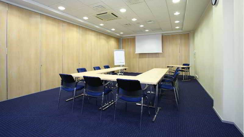 Hestia Seaport Hotel