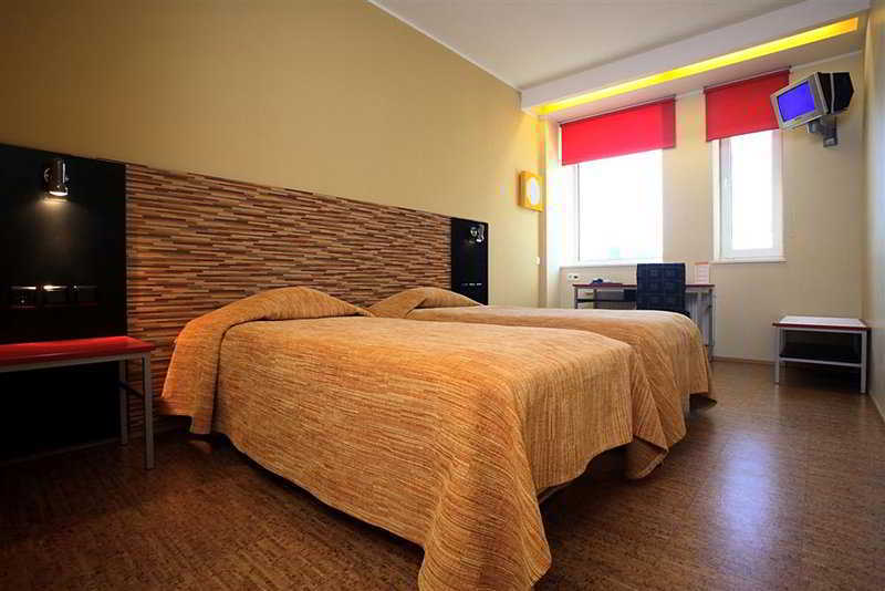Hotel Hestia Seaport 3*