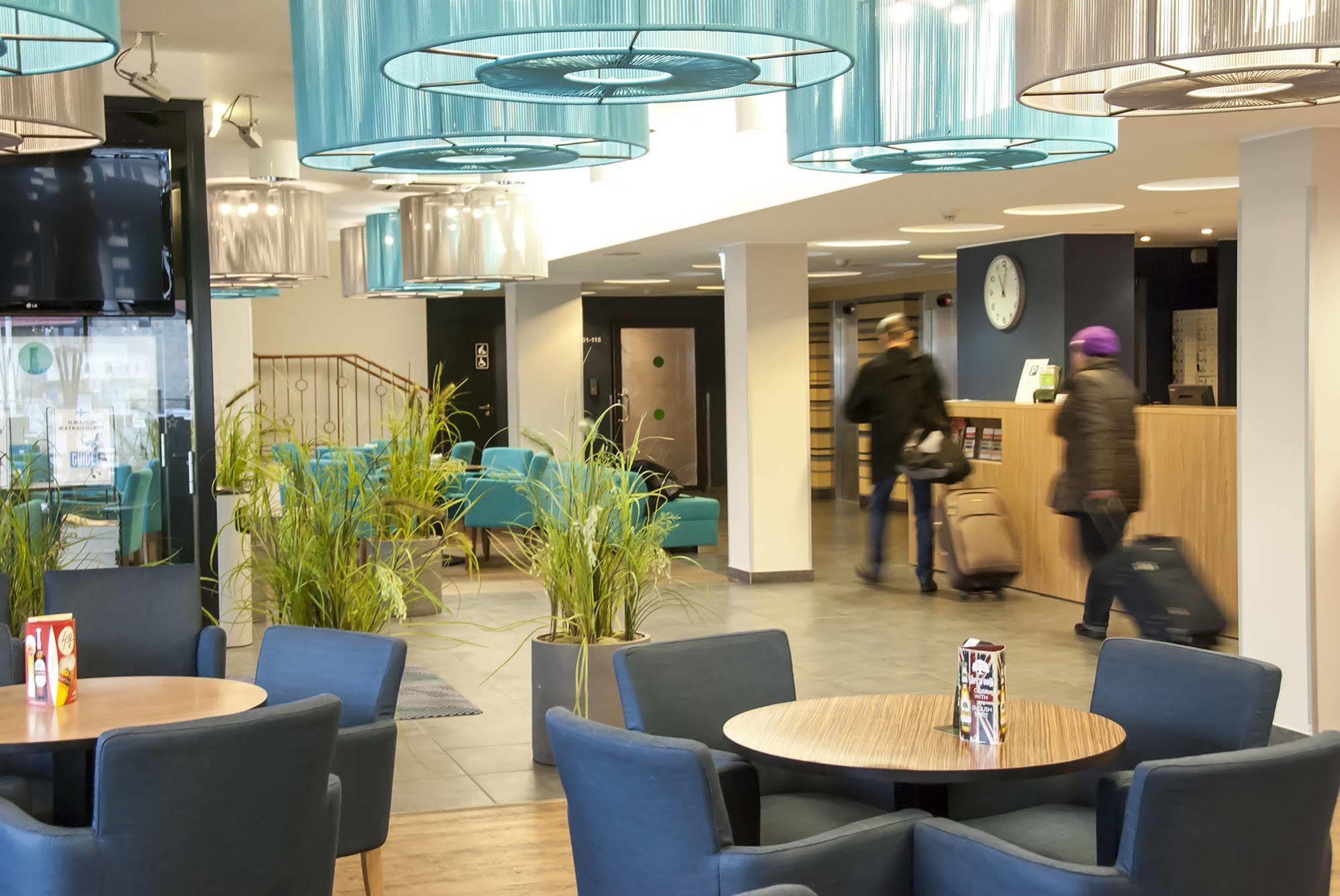 Hestia Seaport Hotel 3*