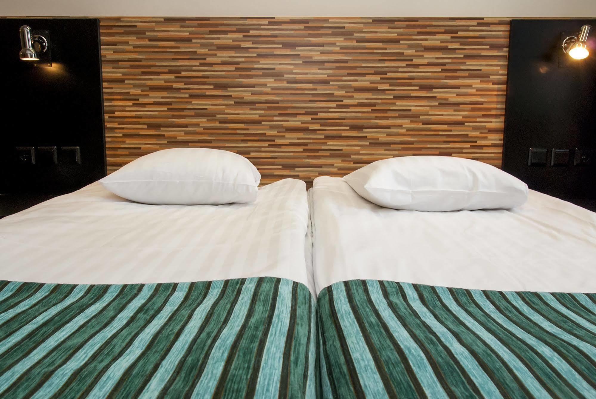 Hestia Seaport Hotel 3*